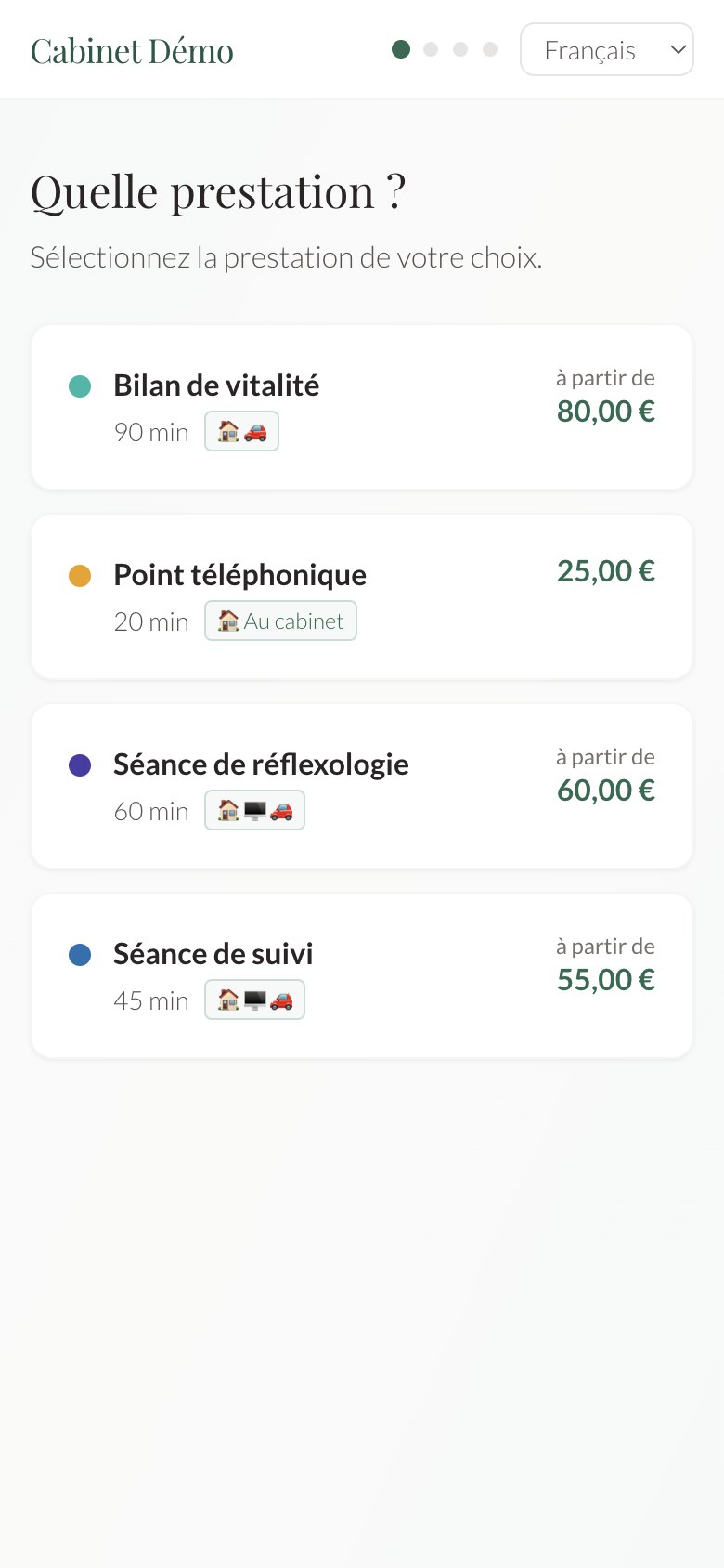 Page de réservation sur téléphone : quatre prestations — bilan de vitalité 90 minutes, séance de suivi, point téléphonique, séance de réflexologie — avec leurs durées, leurs modes et leurs tarifs.